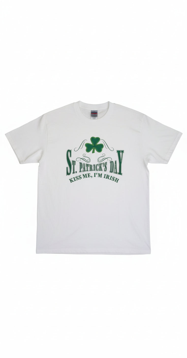 Vintage "Kiss Me I'm Irish" T-Shirt, Size L