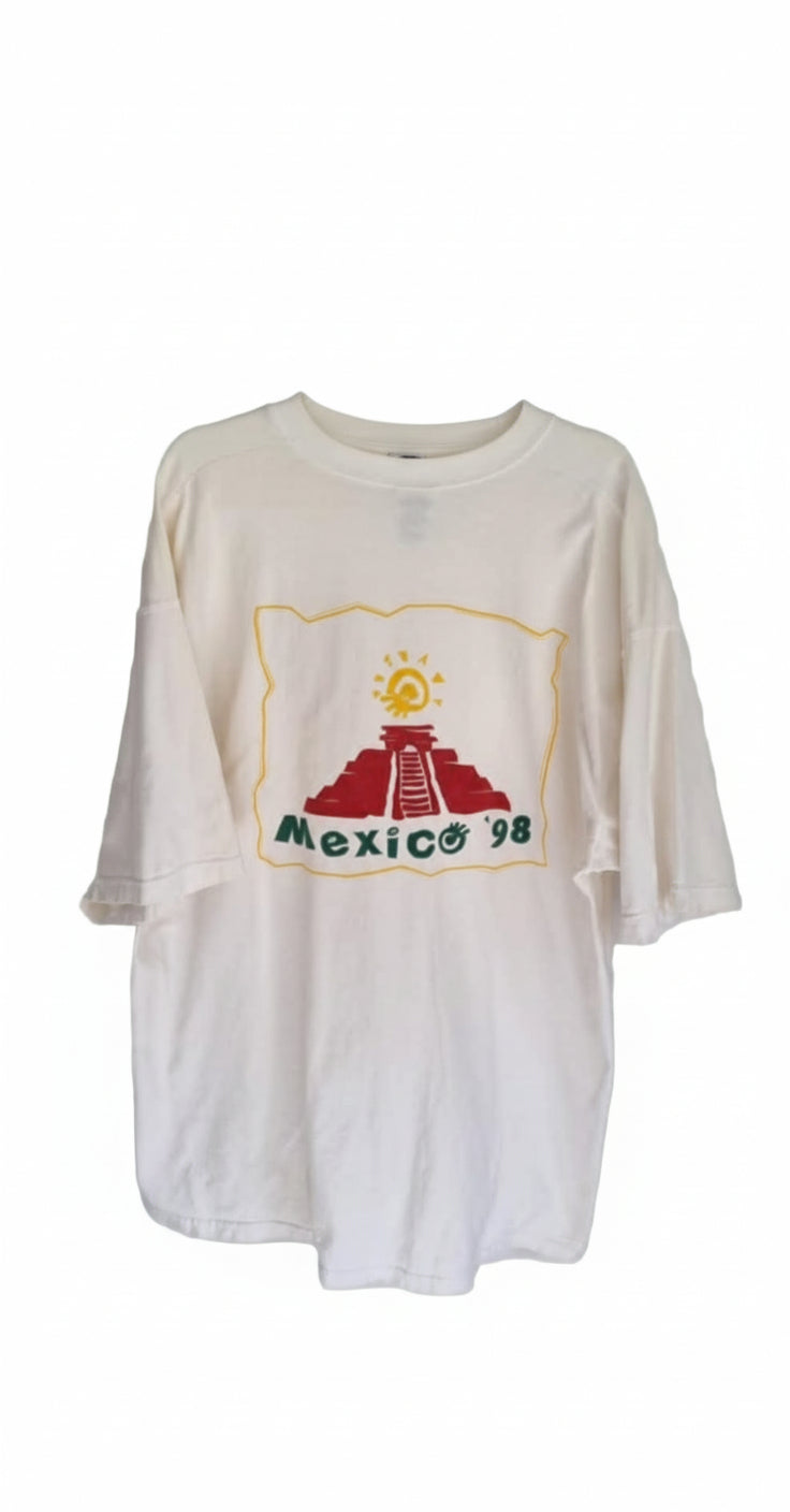 Vintage (1998) Fruit of the Loom "Mexico" T-Shirt